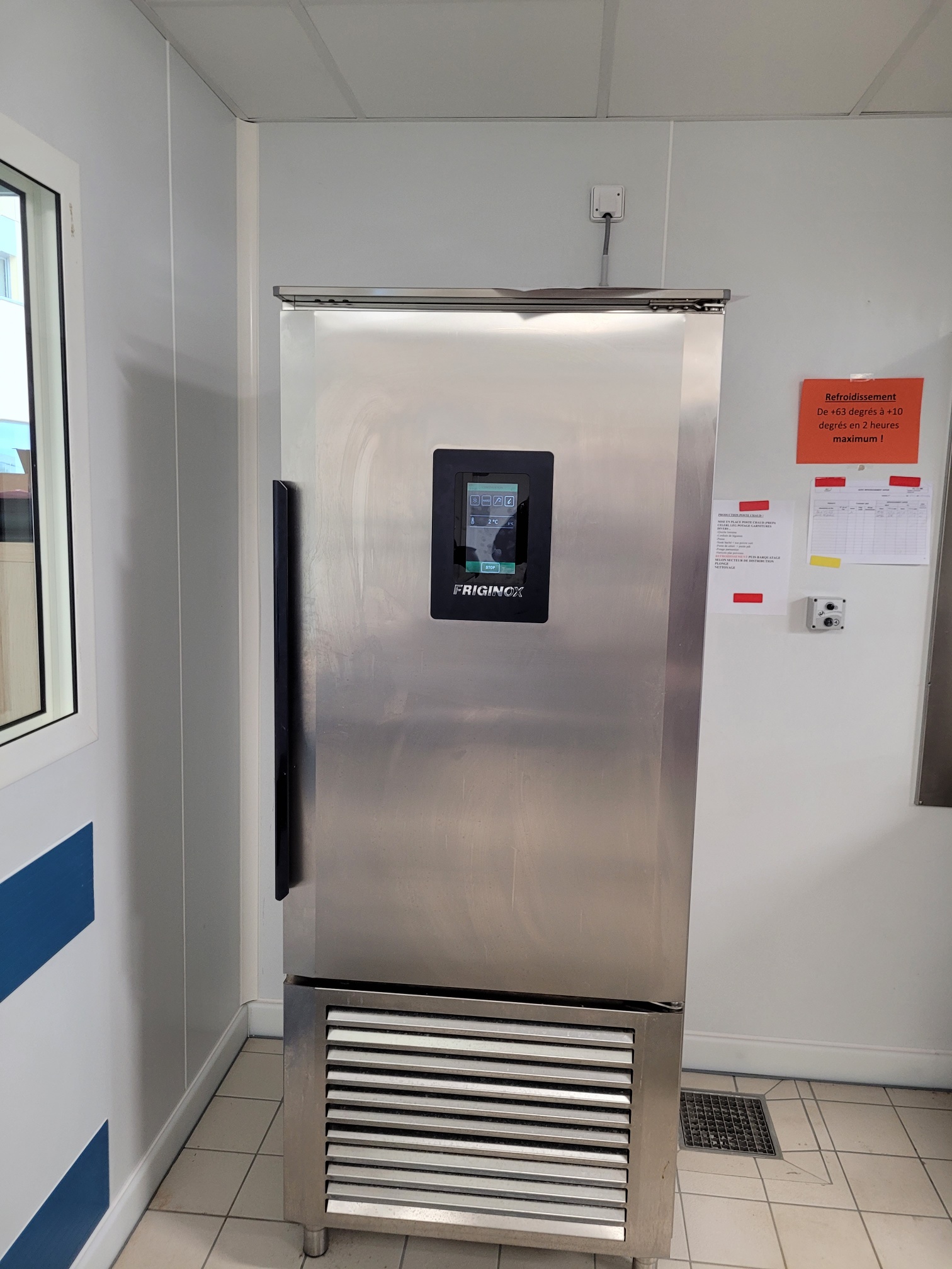 Installation d'une cellule, Banyuls-Sur-Mer (66)